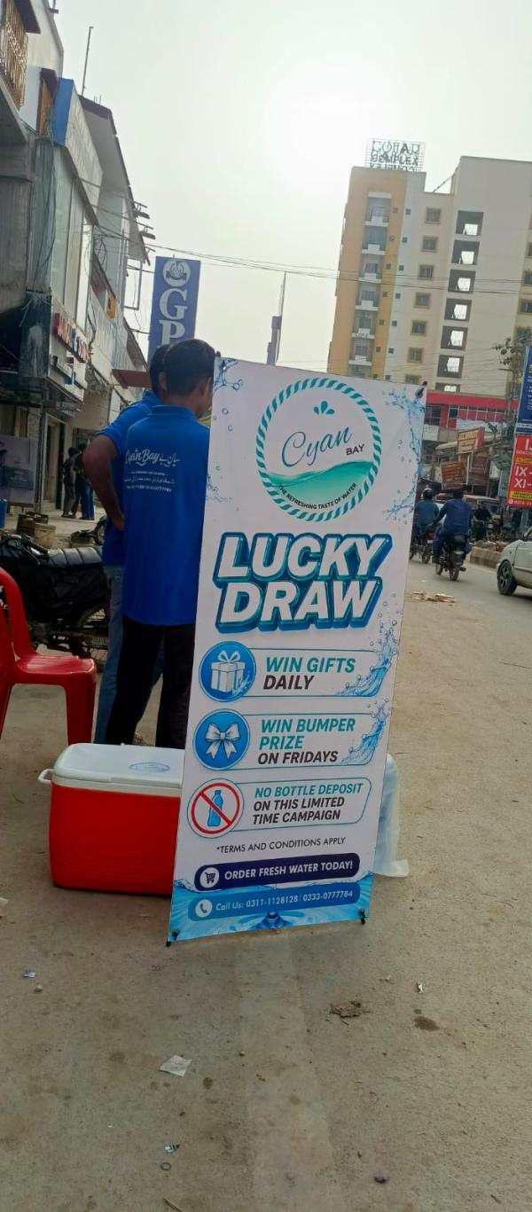 Lucky draw banner: daily gifts, Friday bumper prize